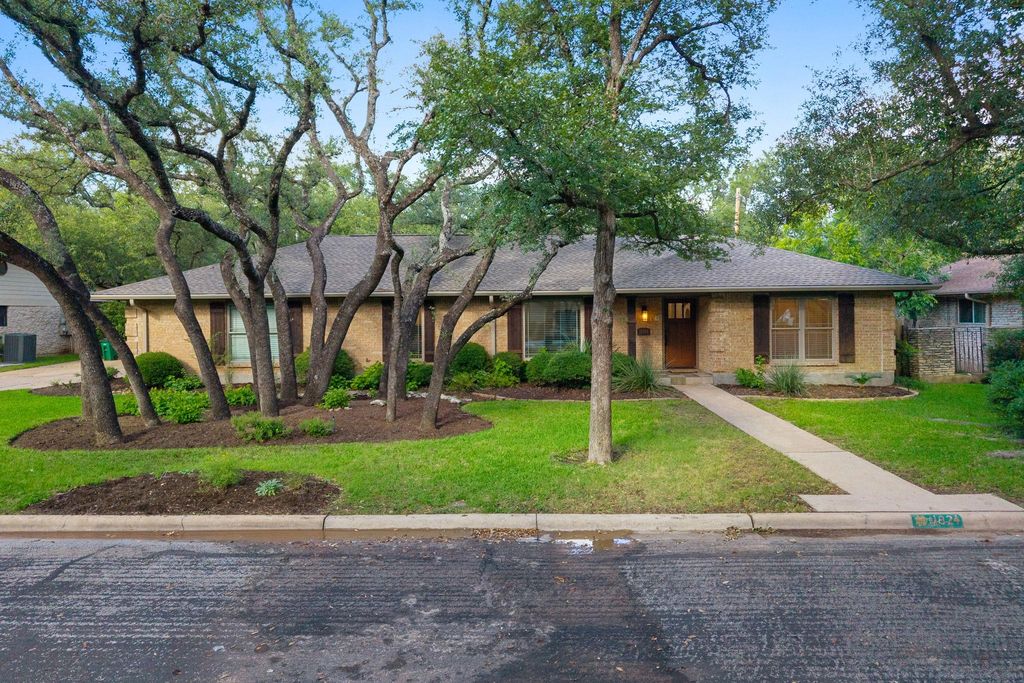 11924 Brookwood CIR, Austin, TX 78750
