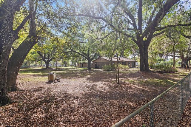 3707 TIMBERLAKE ROAD W, Lakeland, FL 33810