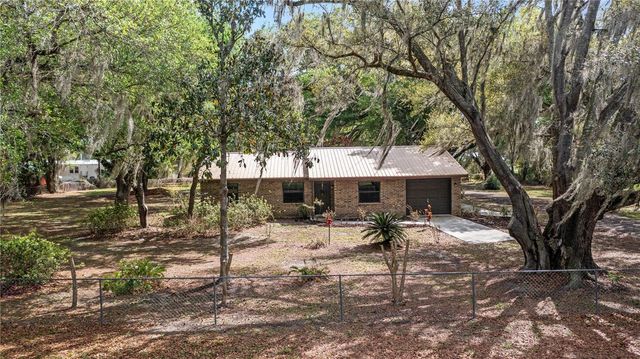 3707 TIMBERLAKE ROAD W, Lakeland, FL 33810