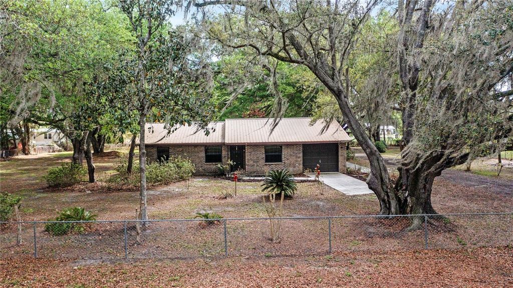 3707 TIMBERLAKE ROAD W, Lakeland, FL 33810