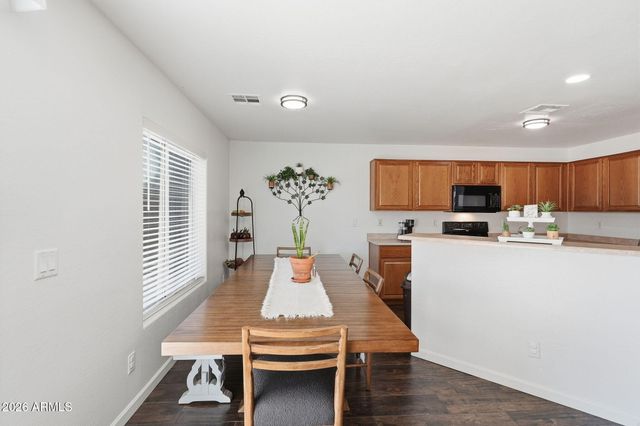 22233 W DESERT BLOOM Street, Buckeye, AZ 85326