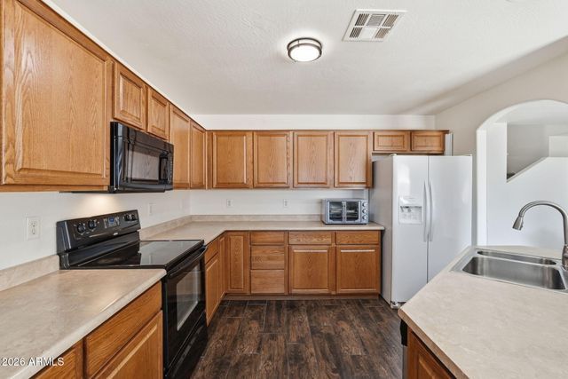 22233 W DESERT BLOOM Street, Buckeye, AZ 85326