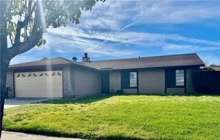 15681 San Jacinto, Fontana, CA 92336