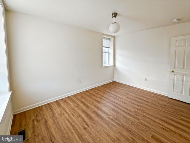 2426 JEFFERSON ST, Baltimore, MD 21205