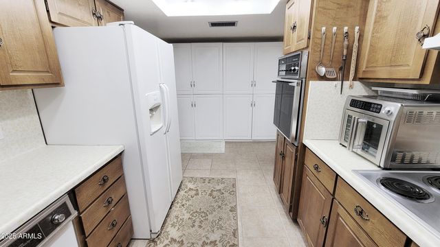 650 N 65TH Way, Mesa, AZ 85205