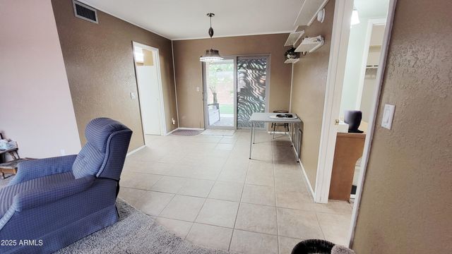 650 N 65TH Way, Mesa, AZ 85205