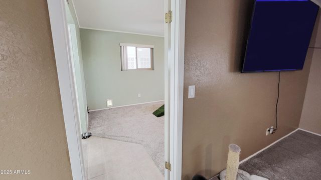 650 N 65TH Way, Mesa, AZ 85205