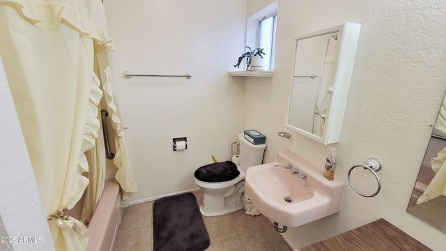 650 N 65TH Way, Mesa, AZ 85205