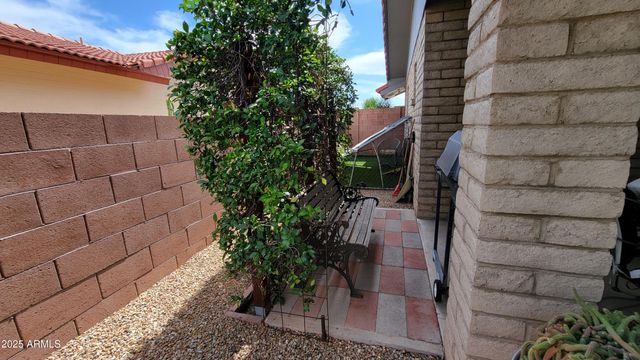 650 N 65TH Way, Mesa, AZ 85205