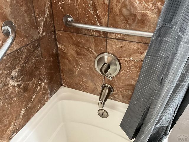72 Hanson Lane, Pueblo, CO 81001