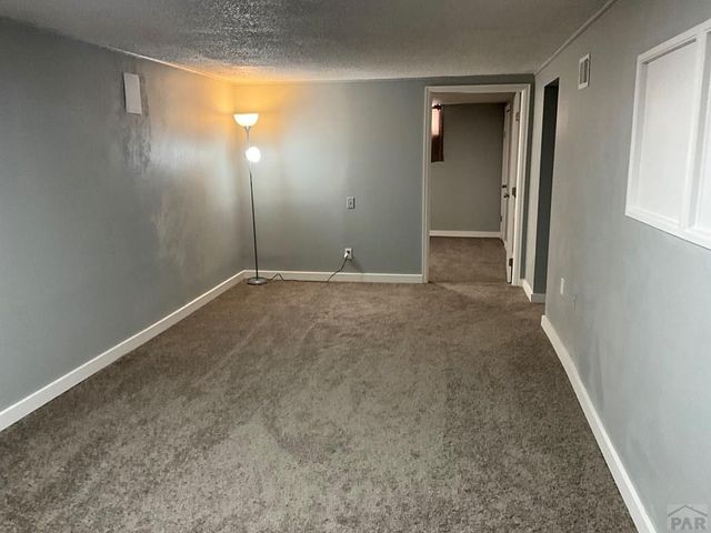72 Hanson Lane, Pueblo, CO 81001