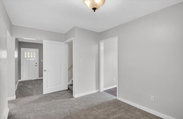 868 Woodbine Boulevard, Jackson, MI 49203