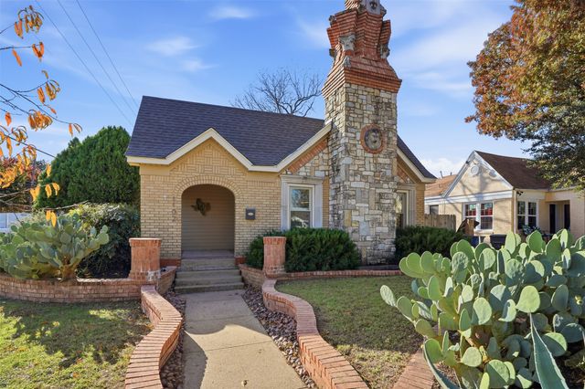 1102 Brunner Avenue, Dallas, TX 75224