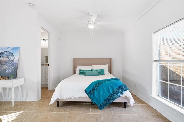 1102 Brunner Avenue, Dallas, TX 75224