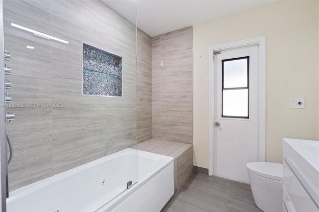 2026 NW 81st Ave, Coral Springs, FL 33071