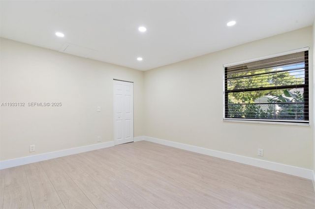 2026 NW 81st Ave, Coral Springs, FL 33071