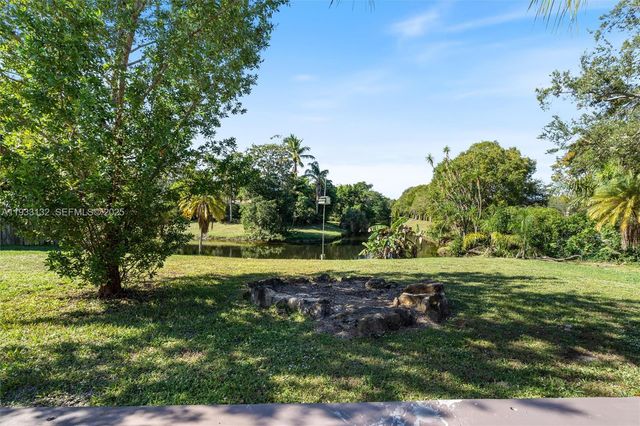 2026 NW 81st Ave, Coral Springs, FL 33071