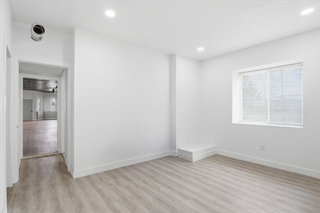 10118 Eagle Street, Dearborn City, MI 48120
