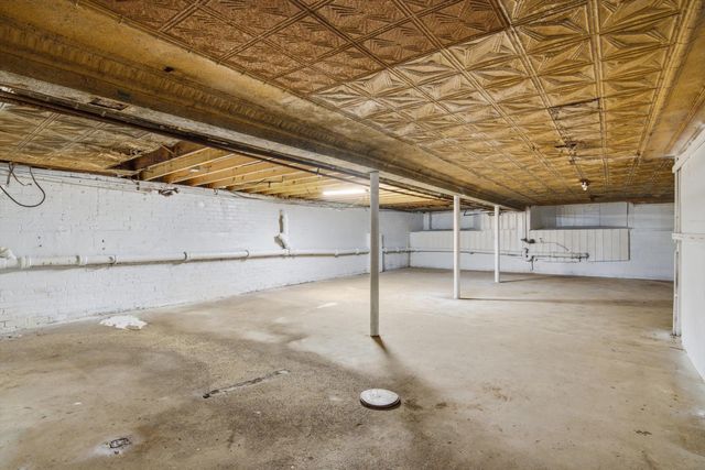10118 Eagle Street, Dearborn City, MI 48120