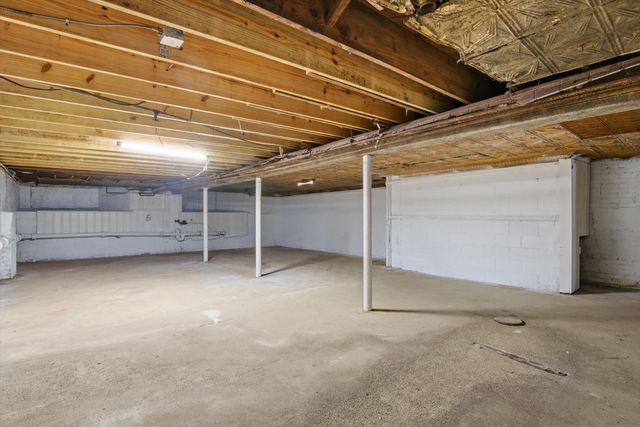 10118 Eagle Street, Dearborn City, MI 48120