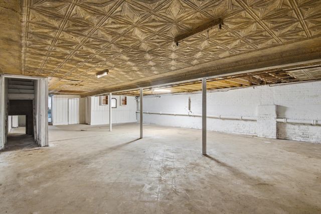 10118 Eagle Street, Dearborn City, MI 48120