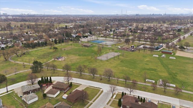 10118 Eagle Street, Dearborn City, MI 48120