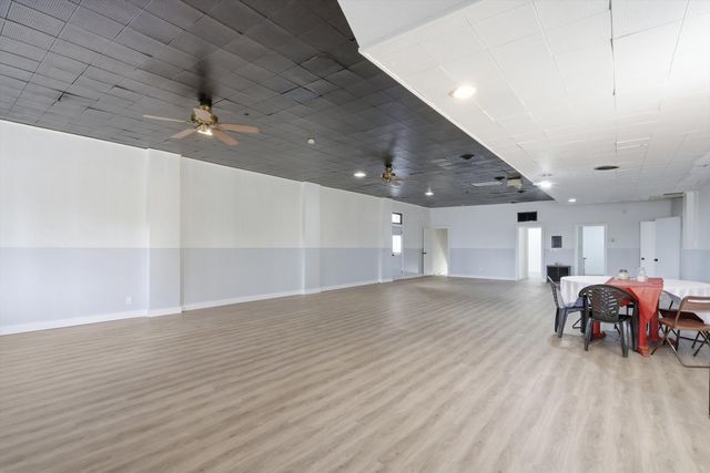 10118 Eagle Street, Dearborn City, MI 48120