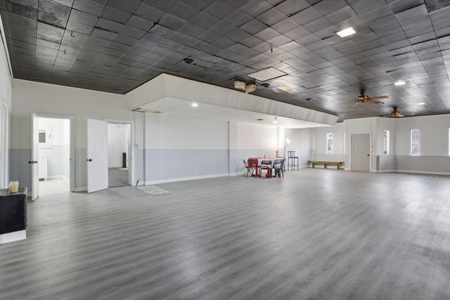 10118 Eagle Street, Dearborn City, MI 48120