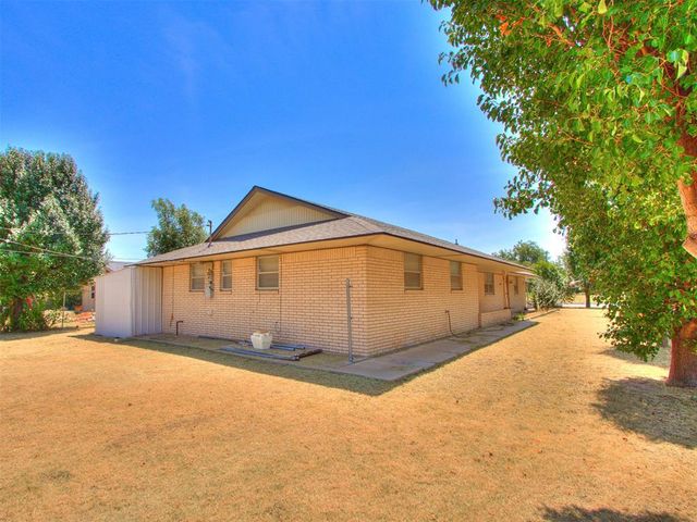 10500 N Western Avenue, Oklahoma City, OK 73114