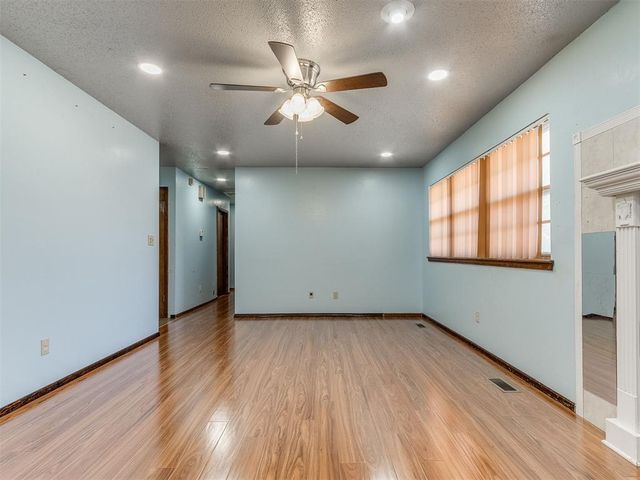10500 N Western Avenue, Oklahoma City, OK 73114