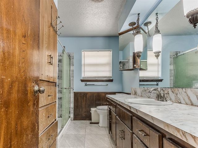 10500 N Western Avenue, Oklahoma City, OK 73114