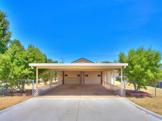 10500 N Western Avenue, Oklahoma City, OK 73114