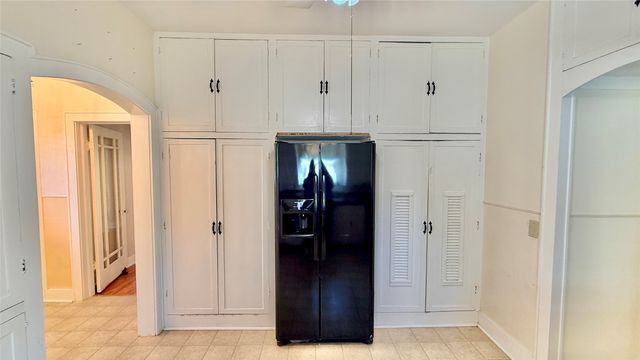 1122 4th Street, Graham, TX 76450