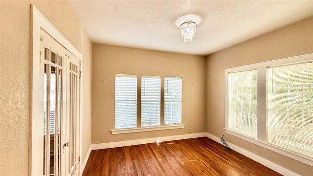 1122 4th Street, Graham, TX 76450