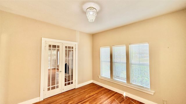 1122 4th Street, Graham, TX 76450