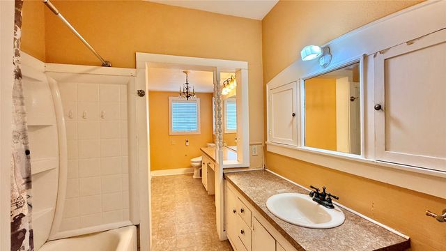 1122 4th Street, Graham, TX 76450