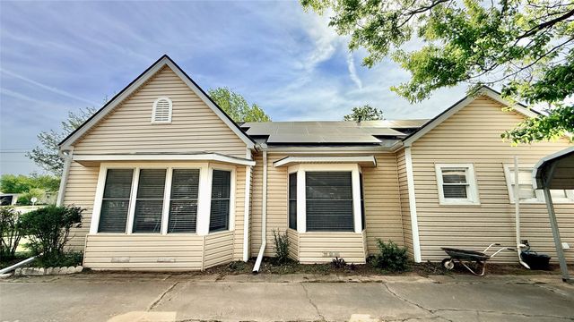 1122 4th Street, Graham, TX 76450