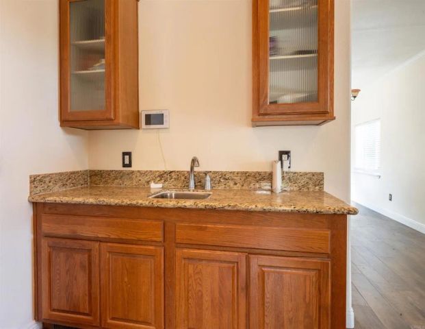 441 Rancho Santa Fe Rd, Encinitas, CA 92024