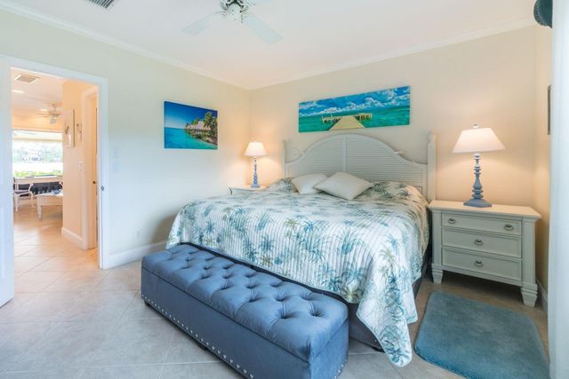 314 Venetian Drive 7, Delray Beach, FL 33483