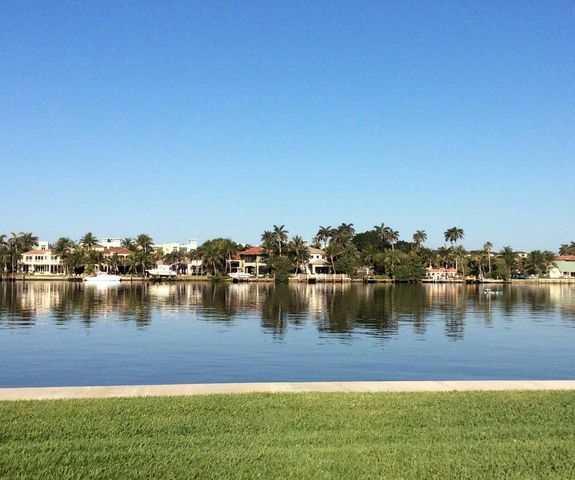 314 Venetian Drive 7, Delray Beach, FL 33483