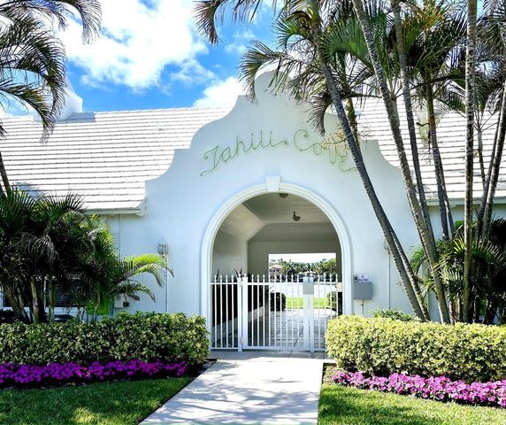 314 Venetian Drive 7, Delray Beach, FL 33483