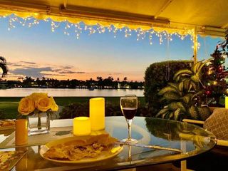 314 Venetian Drive 7, Delray Beach, FL 33483