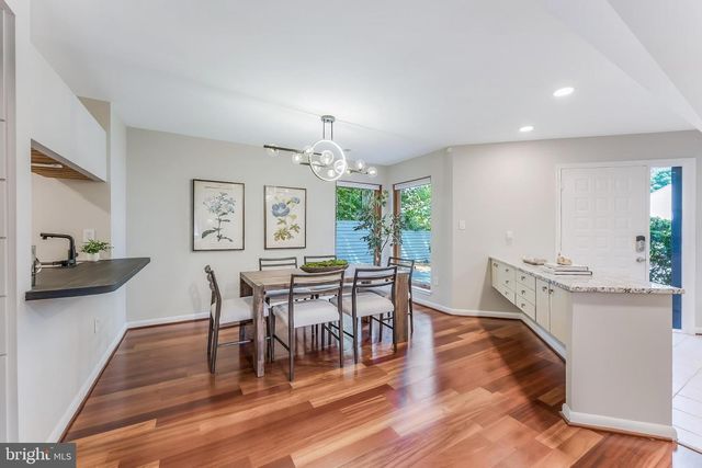 1982 SOLARIDGE CT, Reston, VA 20191