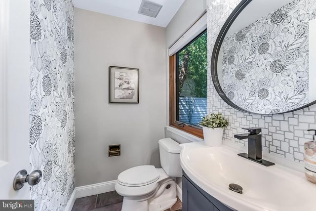 1982 SOLARIDGE CT, Reston, VA 20191