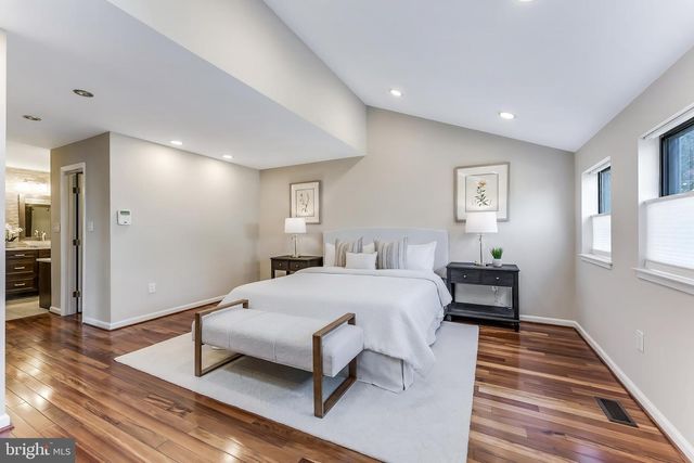 1982 SOLARIDGE CT, Reston, VA 20191