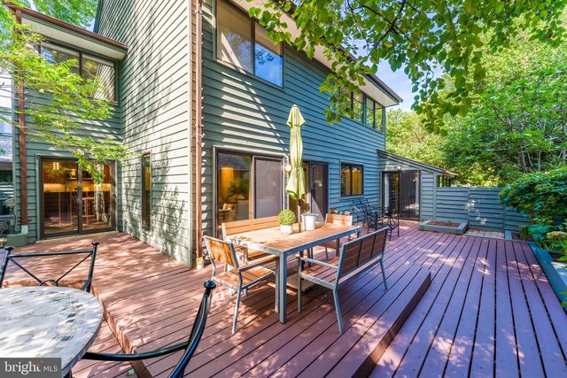 1982 SOLARIDGE CT, Reston, VA 20191
