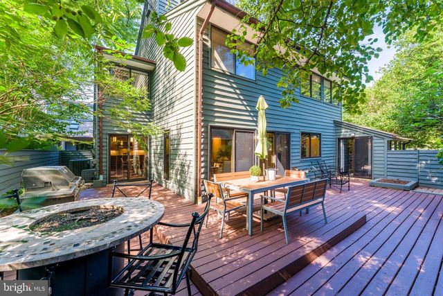 1982 SOLARIDGE CT, Reston, VA 20191