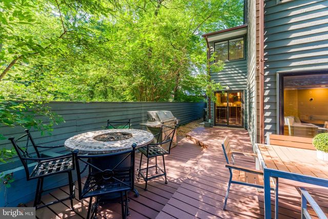 1982 SOLARIDGE CT, Reston, VA 20191