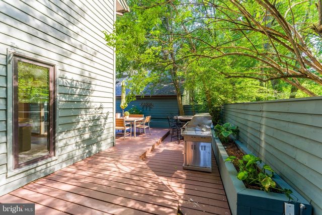 1982 SOLARIDGE CT, Reston, VA 20191