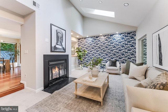 1982 SOLARIDGE CT, Reston, VA 20191